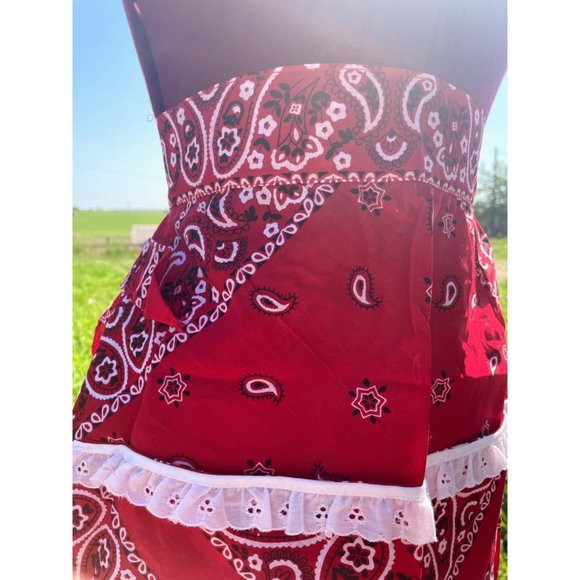 Vintage Red Bandanna Half Apron Western Farmhouse - Picture 3 of 12